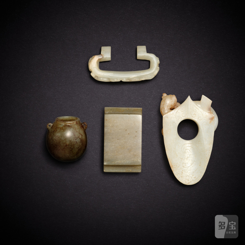 Four jade ornaments, Ming dynasty or earlier | 明或更早 玉飾四件 - 图2